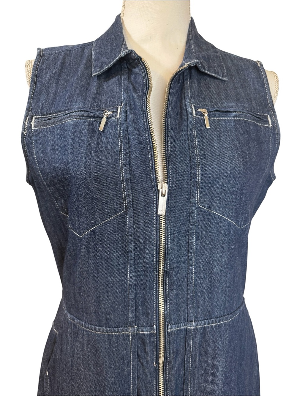 Calvin Klein Sleeveless Dark Blue Cotton Denim Zip-Front Dress. Size M - Picture 5 of 6